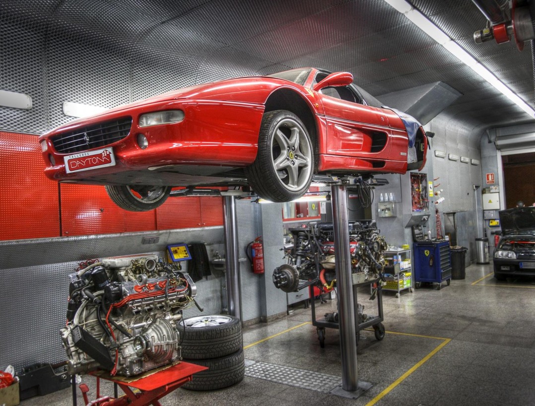 Taller Especializado Ferrari 355 Cartagena Murcia